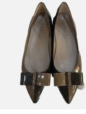 Anyi lu Two-Tone Black and Brown Patent Flats with bow